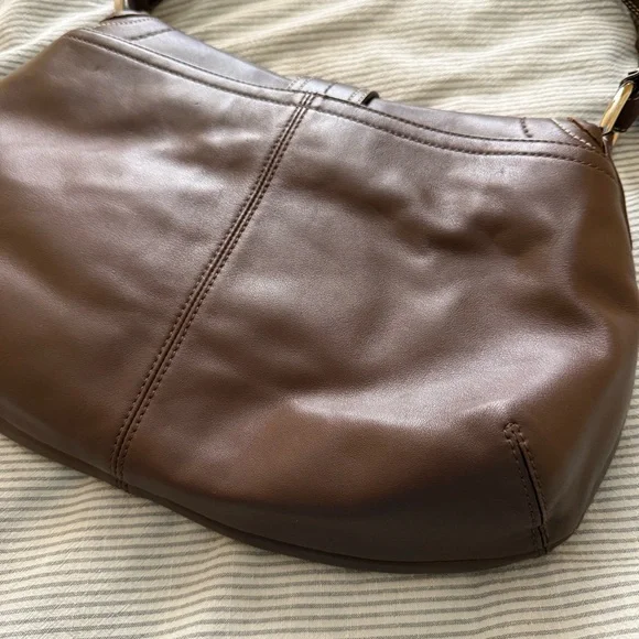 Coach Pleated Brown Leather Shoulder Buckle Bag - Picture 11 of 15